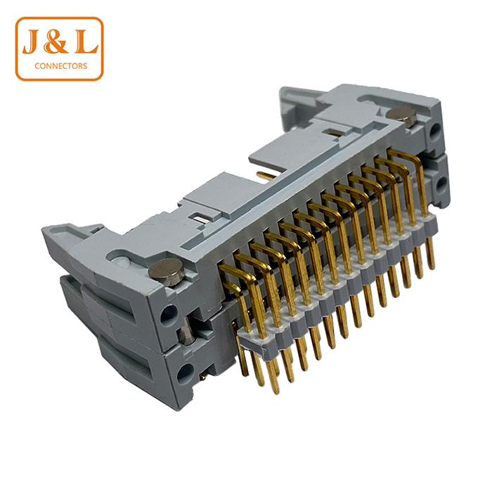 日日碰狠狠躁久久躁婷婷