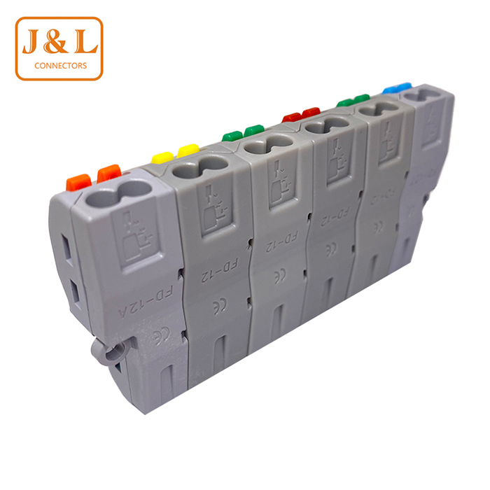 日日碰狠狠躁久久躁婷婷