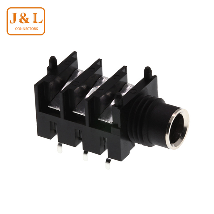 日日碰狠狠躁久久躁婷婷