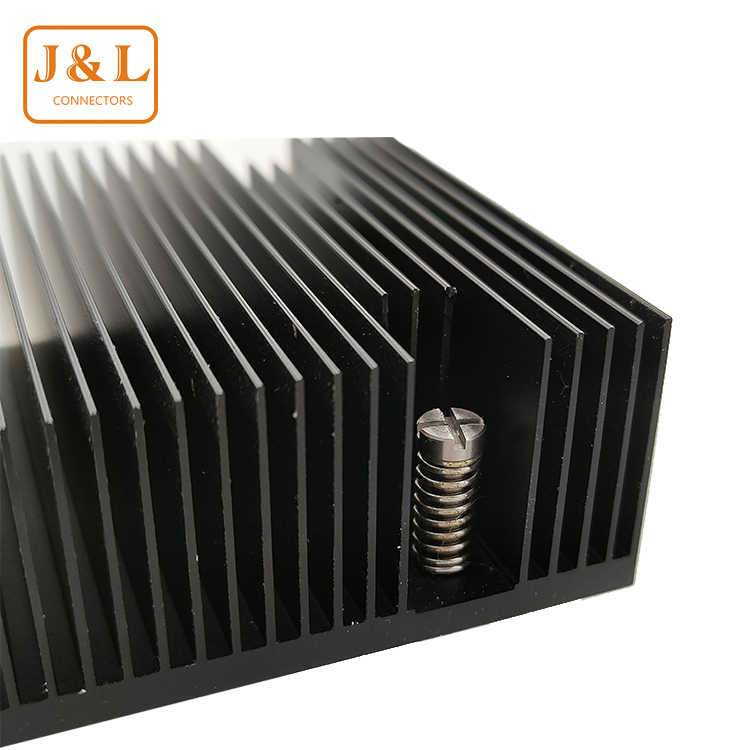 日日碰狠狠躁久久躁婷婷