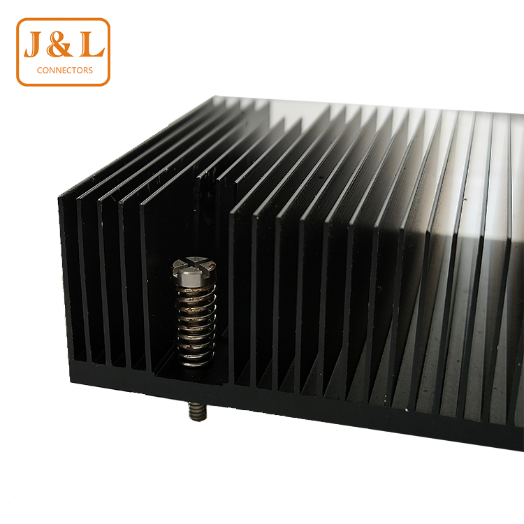 日日碰狠狠躁久久躁婷婷