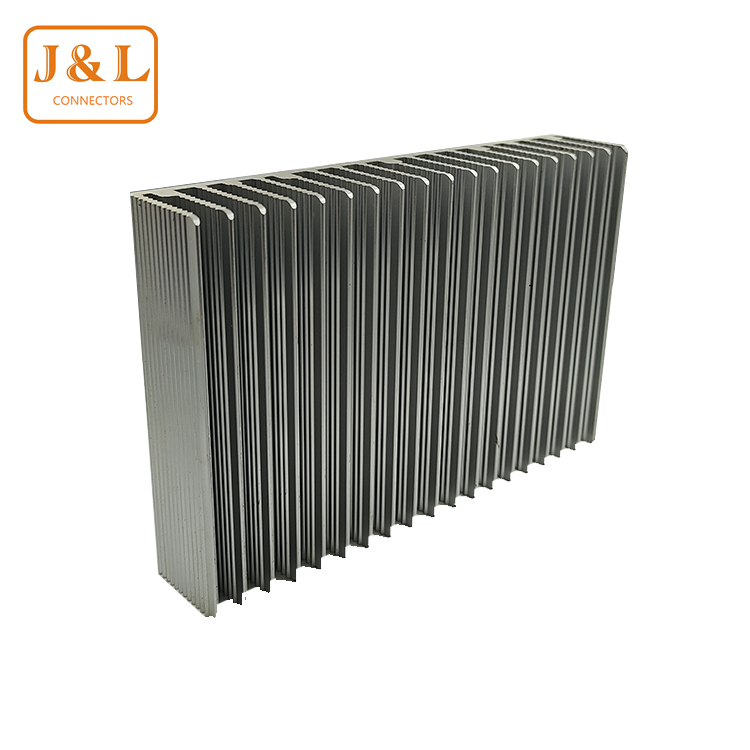 日日碰狠狠躁久久躁婷婷