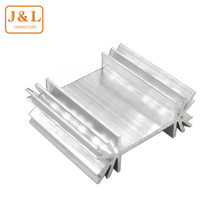 日日碰狠狠躁久久躁婷婷